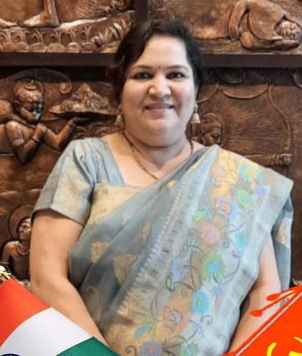 Dr. Leena M. Nanoti  BAMS, MD Ayurveda